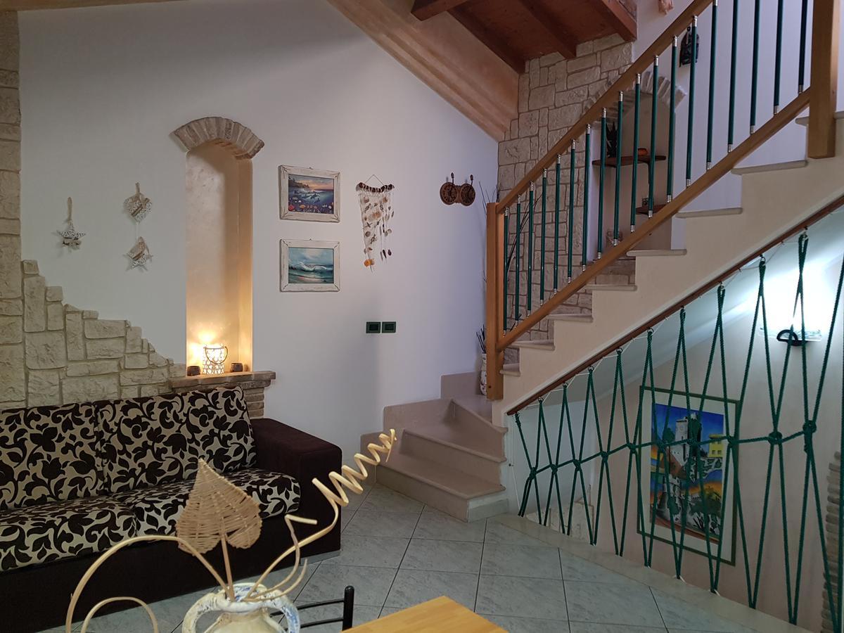 Residenza Borgo Antico Termoli Exterior foto