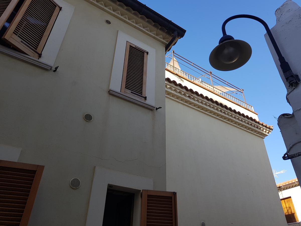 Residenza Borgo Antico Termoli Exterior foto