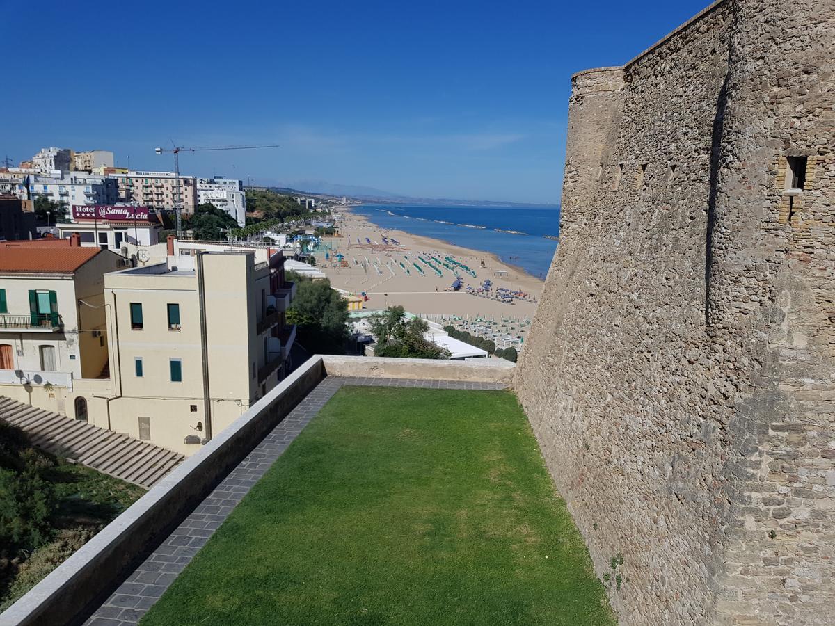 Residenza Borgo Antico Termoli Exterior foto