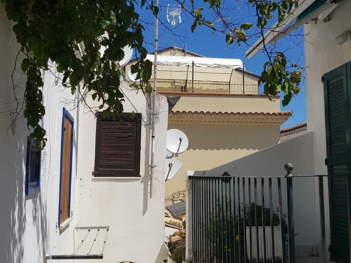 Residenza Borgo Antico Termoli Exterior foto